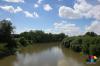 Řeka Morava u Bzence Přívozu, začátek meandrujícího toku